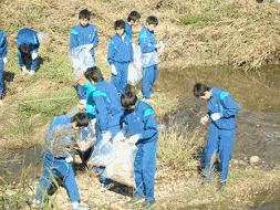 二川中学校