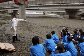 章南中学校