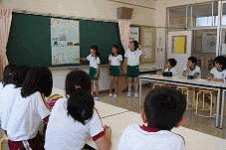 賀茂小学校